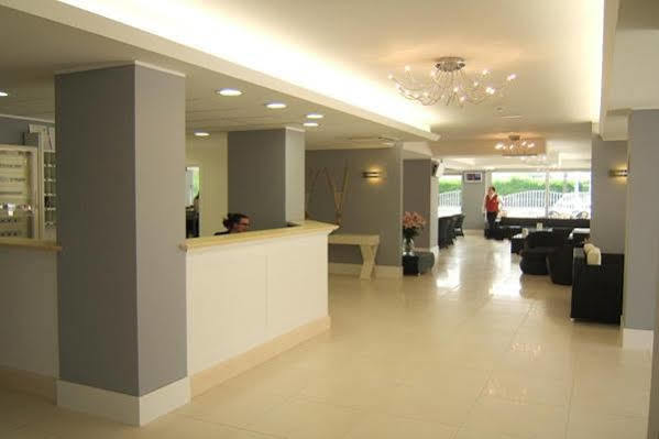 Hotel Miami ลิโดดิเยโซโล ภายนอก รูปภาพ